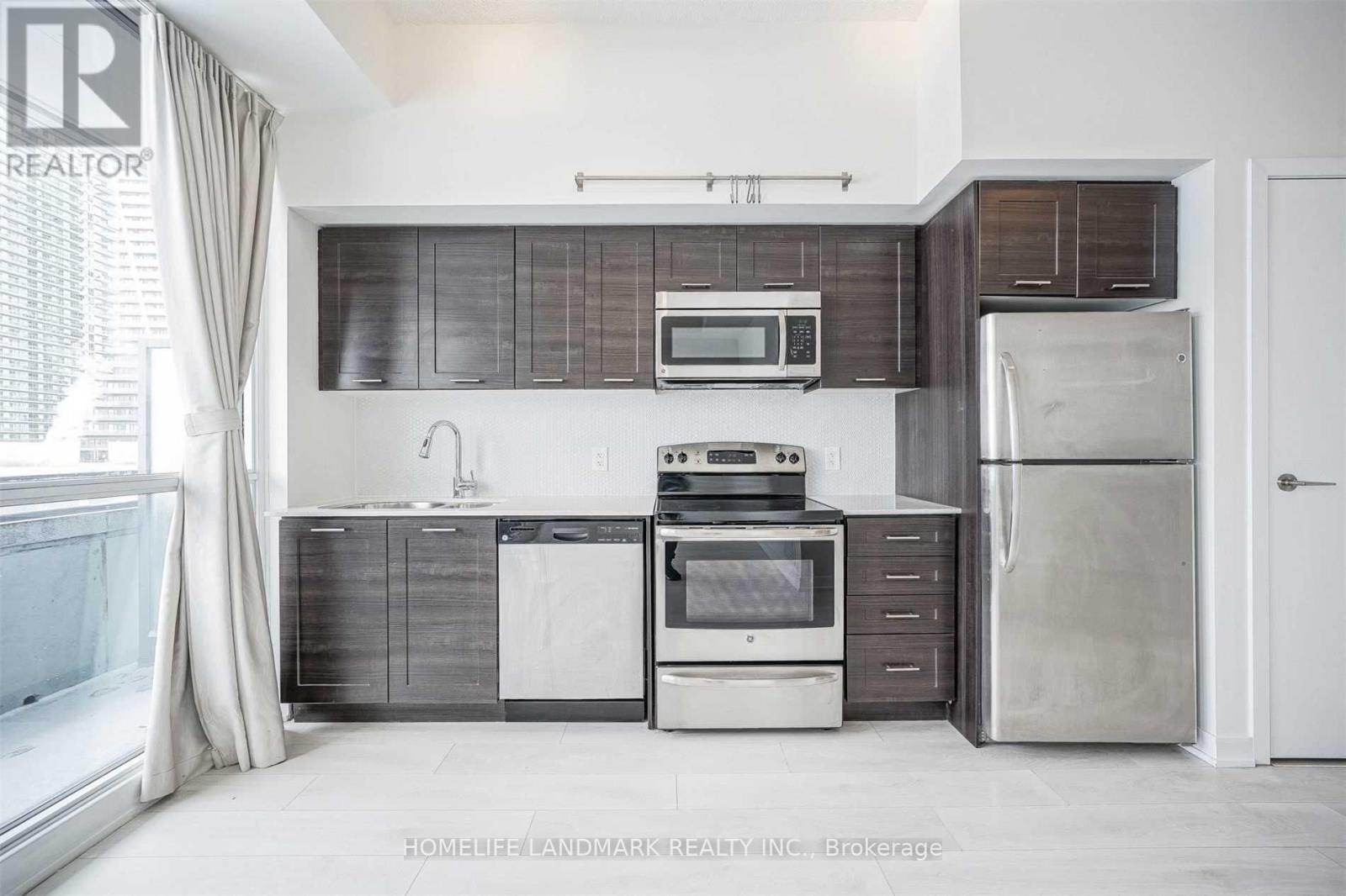 814 - 2200 Lakeshore Boulevard W, Toronto, Ontario  M8V 1A4 - Photo 6 - W13220094