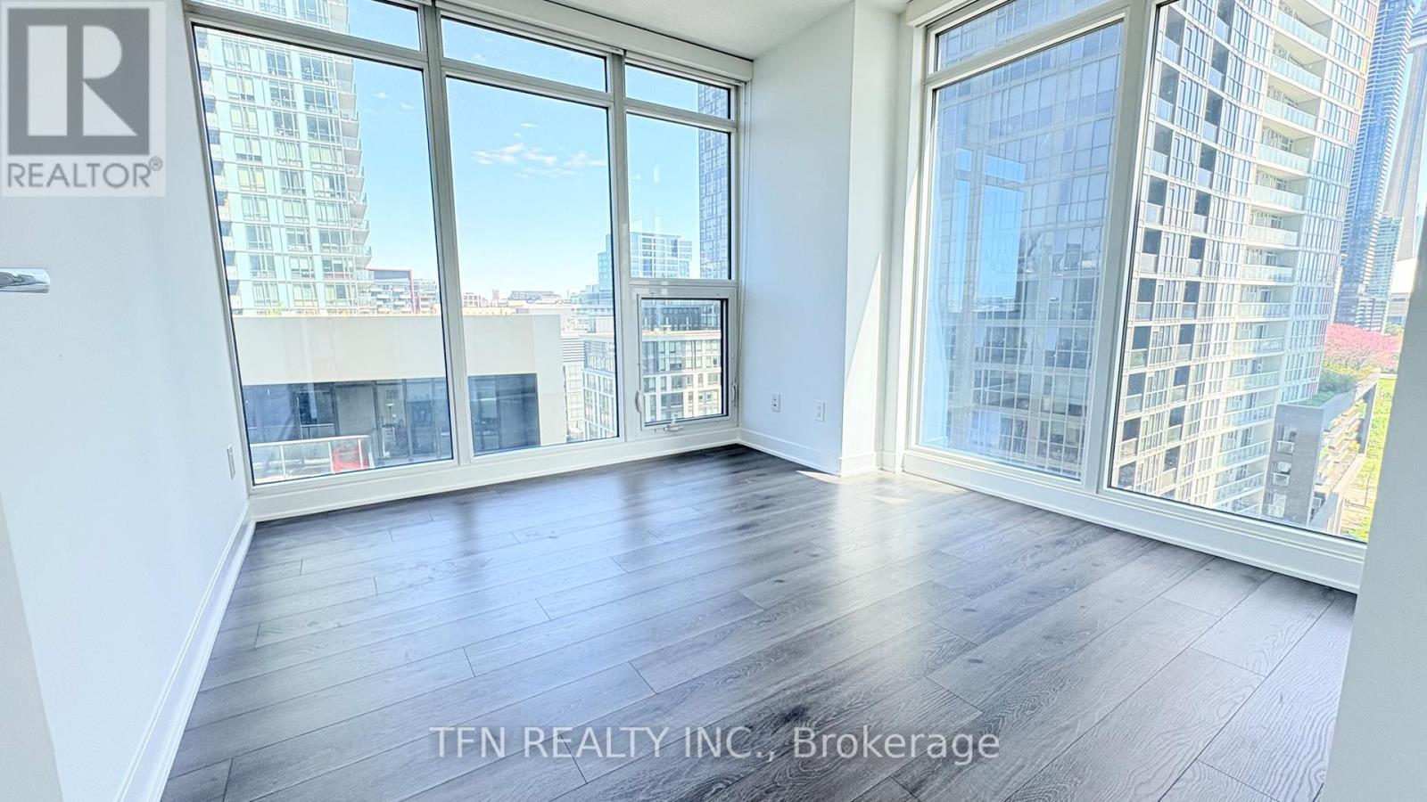 1109 - 70 Queens Wharf Road, Toronto, Ontario  M5V 0J2 - Photo 13 - C13220162