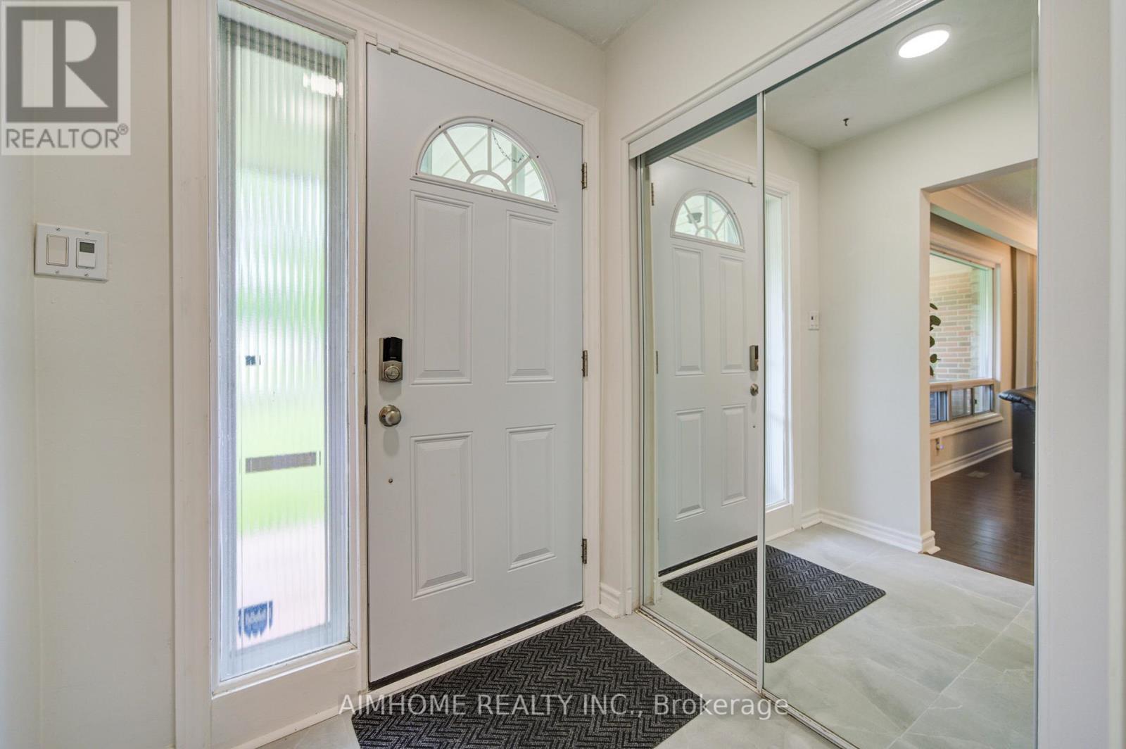 119 Mcnicoll Avenue, Toronto, Ontario  M2H 2B7 - Photo 3 - C13220224