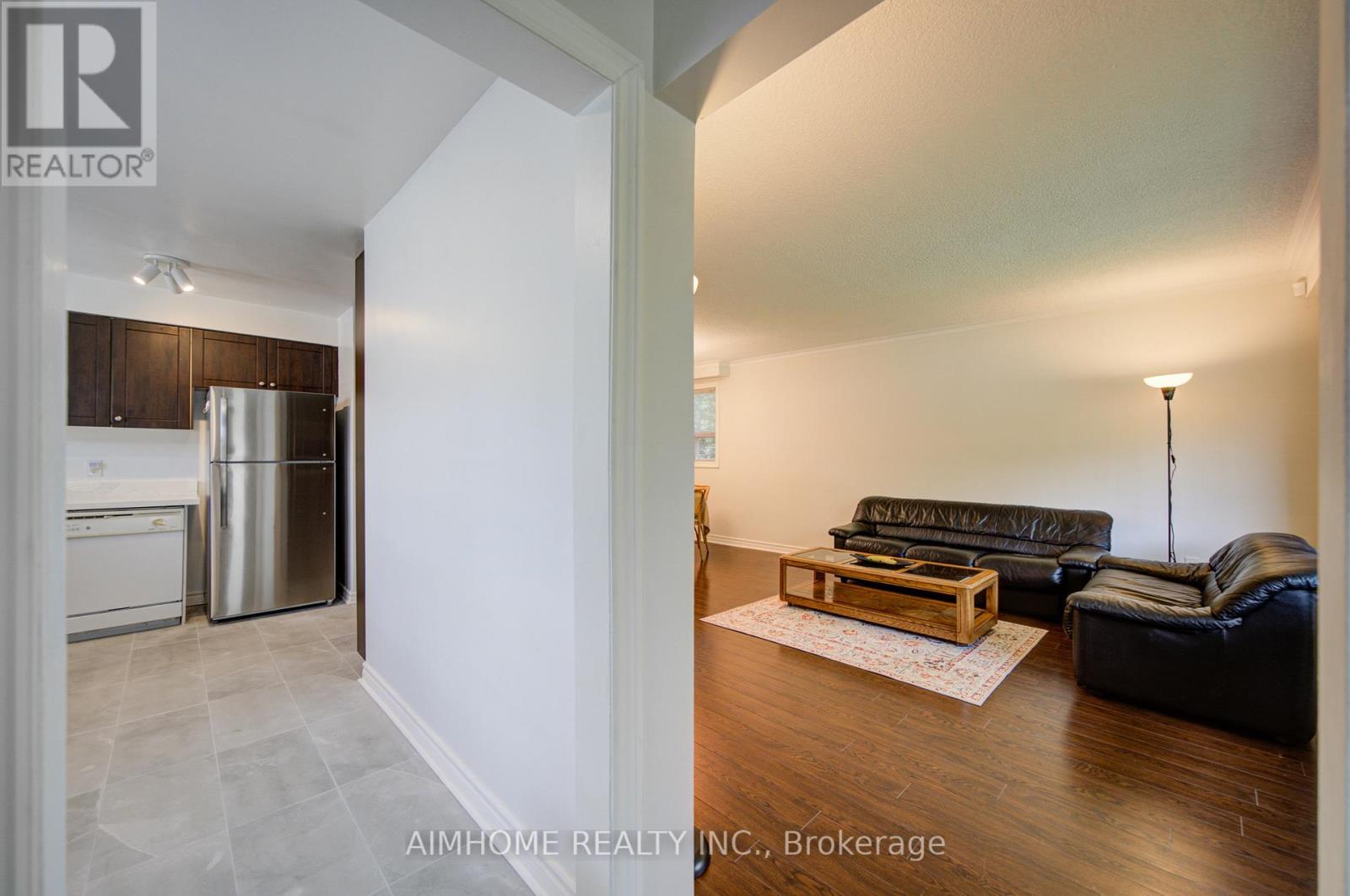 119 Mcnicoll Avenue, Toronto, Ontario  M2H 2B7 - Photo 4 - C13220224