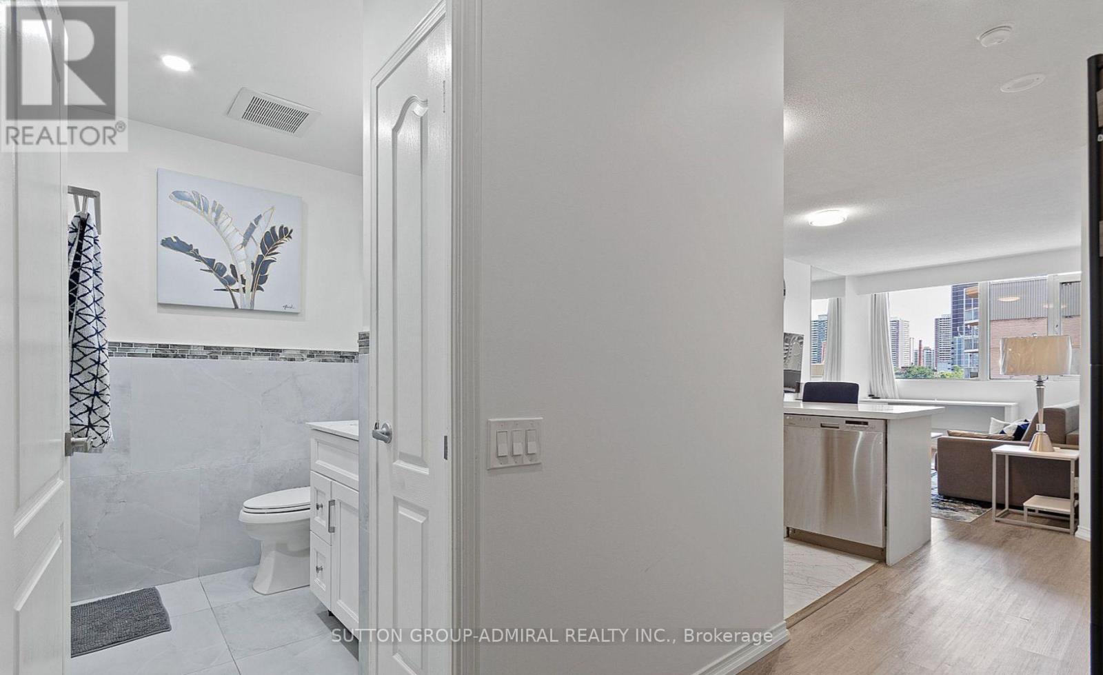 510 - 555 Yonge Street, Toronto, Ontario  M4Y 1Y7 - Photo 10 - C13220250