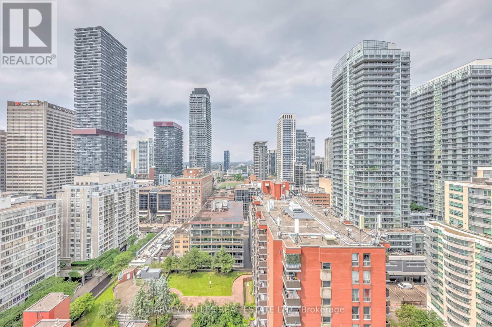 2217 - 50 Dunfield Avenue, Toronto, Ontario  M4S 0E4 - Photo 26 - C13220268
