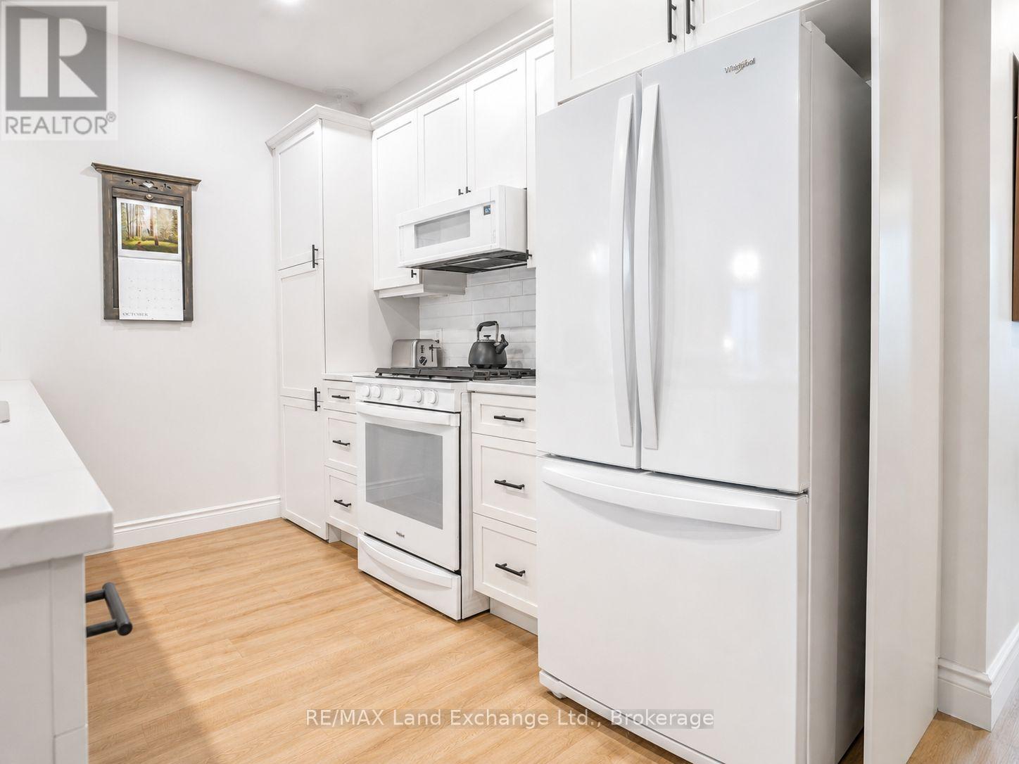 1 - 775 Campbell Avenue, Kincardine, Ontario  N2Z 0H2 - Photo 10 - X13220260
