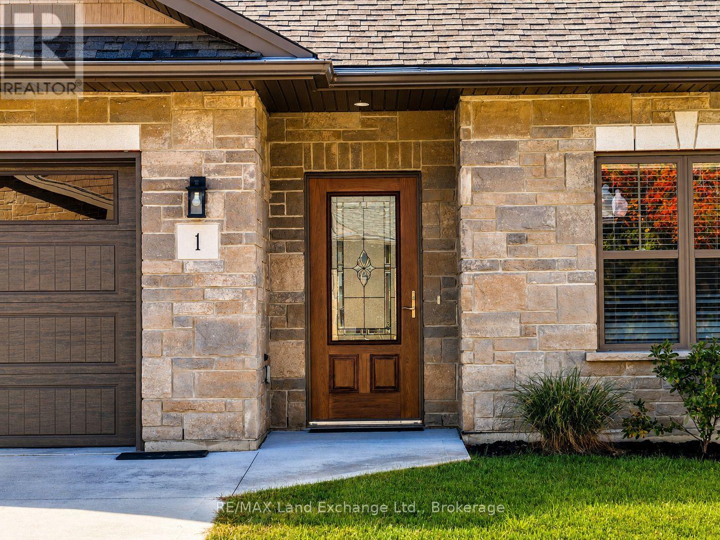 1 - 775 Campbell Avenue, Kincardine, Ontario  N2Z 0H2 - Photo 4 - X13220260