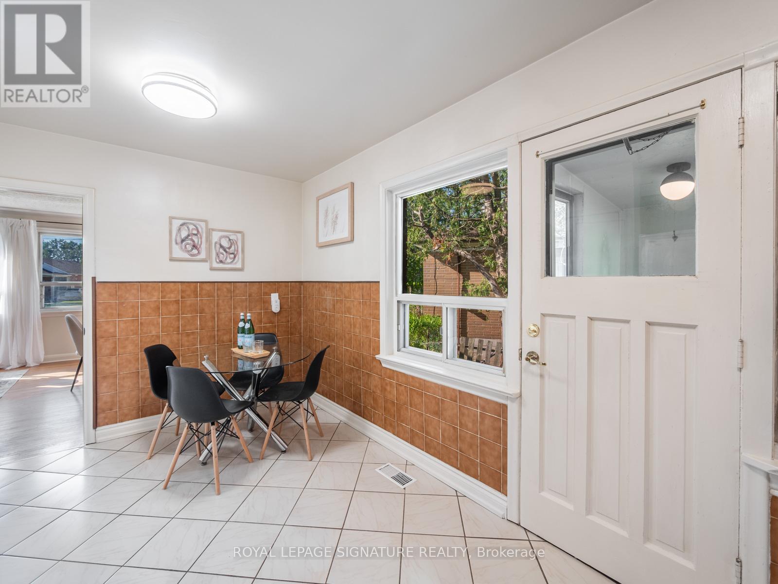 27 Dalecliff Crescent, Toronto, Ontario  M1R 3L6 - Photo 13 - E13220154