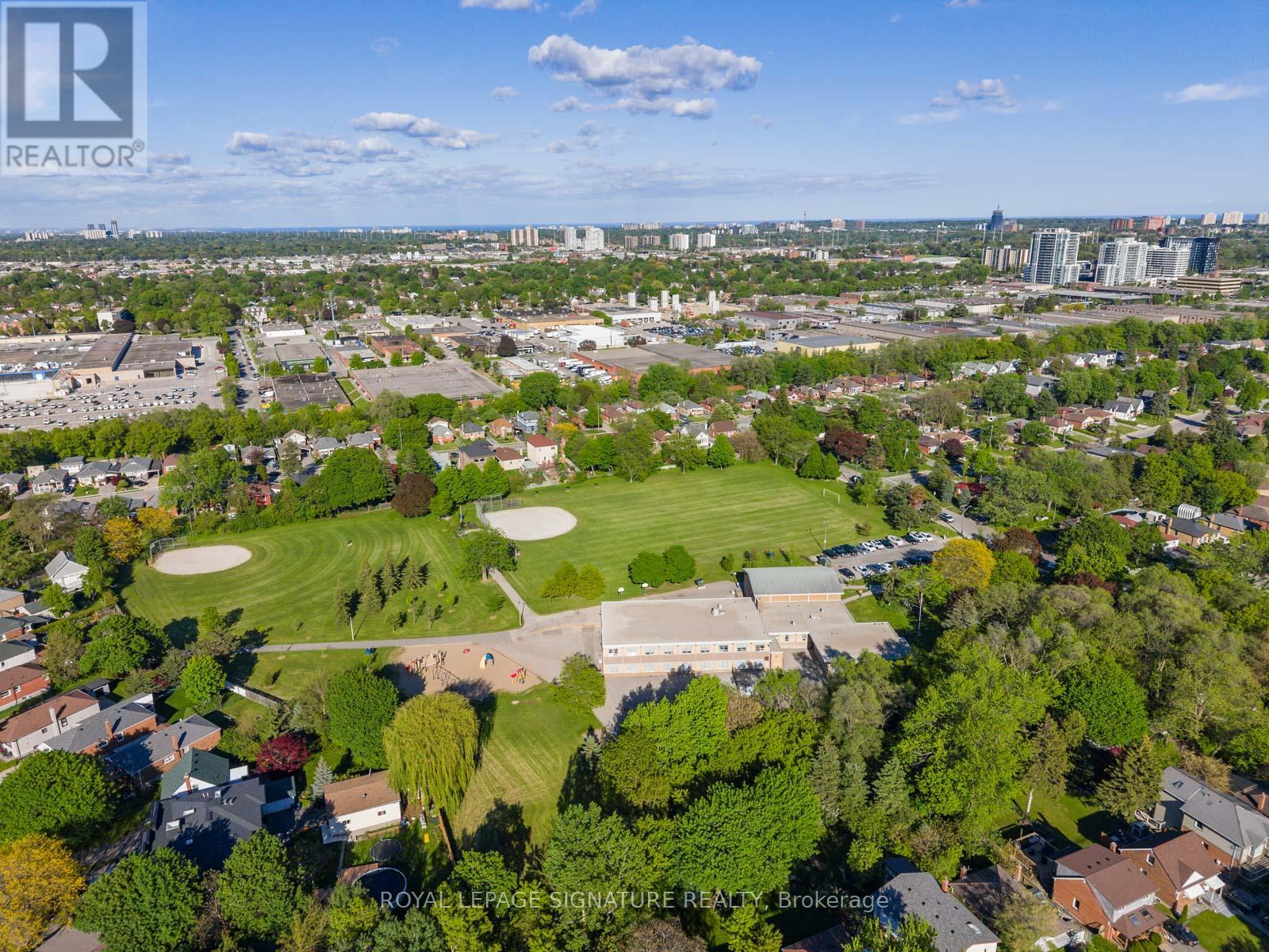 27 Dalecliff Crescent, Toronto, Ontario  M1R 3L6 - Photo 48 - E13220154