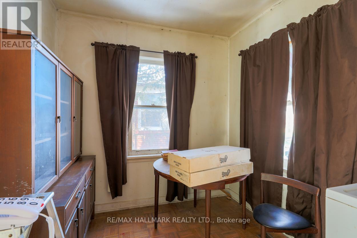63 Highview Avenue, Toronto, Ontario  M1N 2H4 - Photo 5 - E13220242