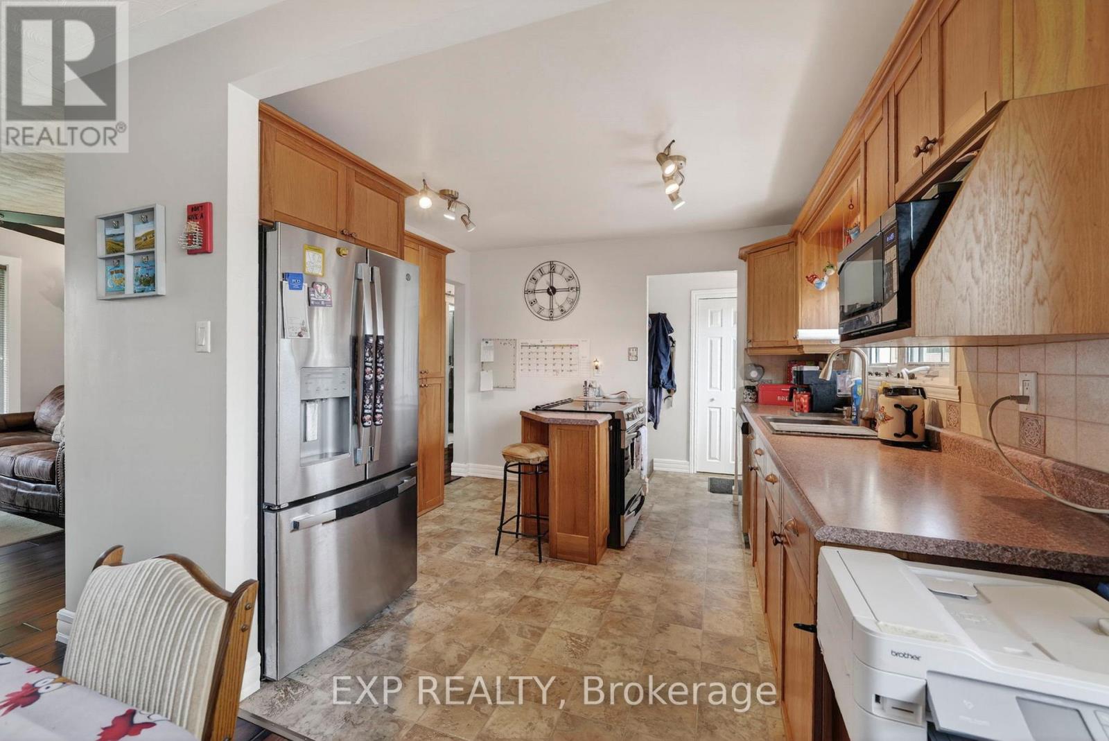 1309 Newark Avenue, Cornwall, Ontario  K6J 4X1 - Photo 6 - X13220238