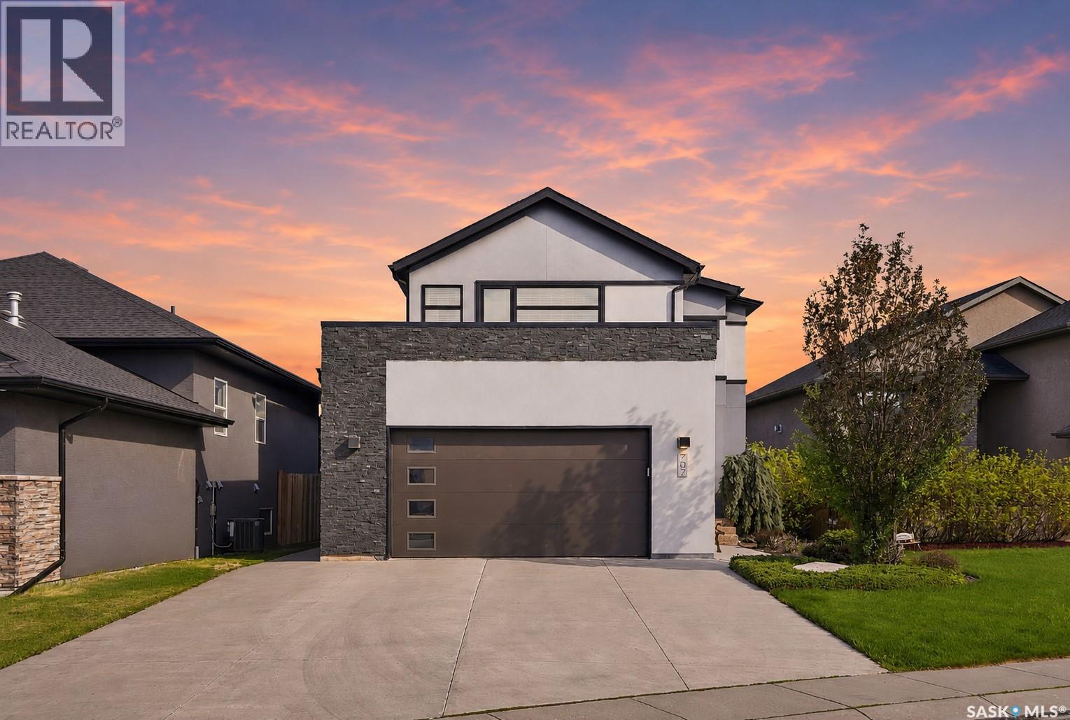707 Sauer Crescent, Saskatoon, Saskatchewan  S7W 0J8 - Photo 1 - SK037727