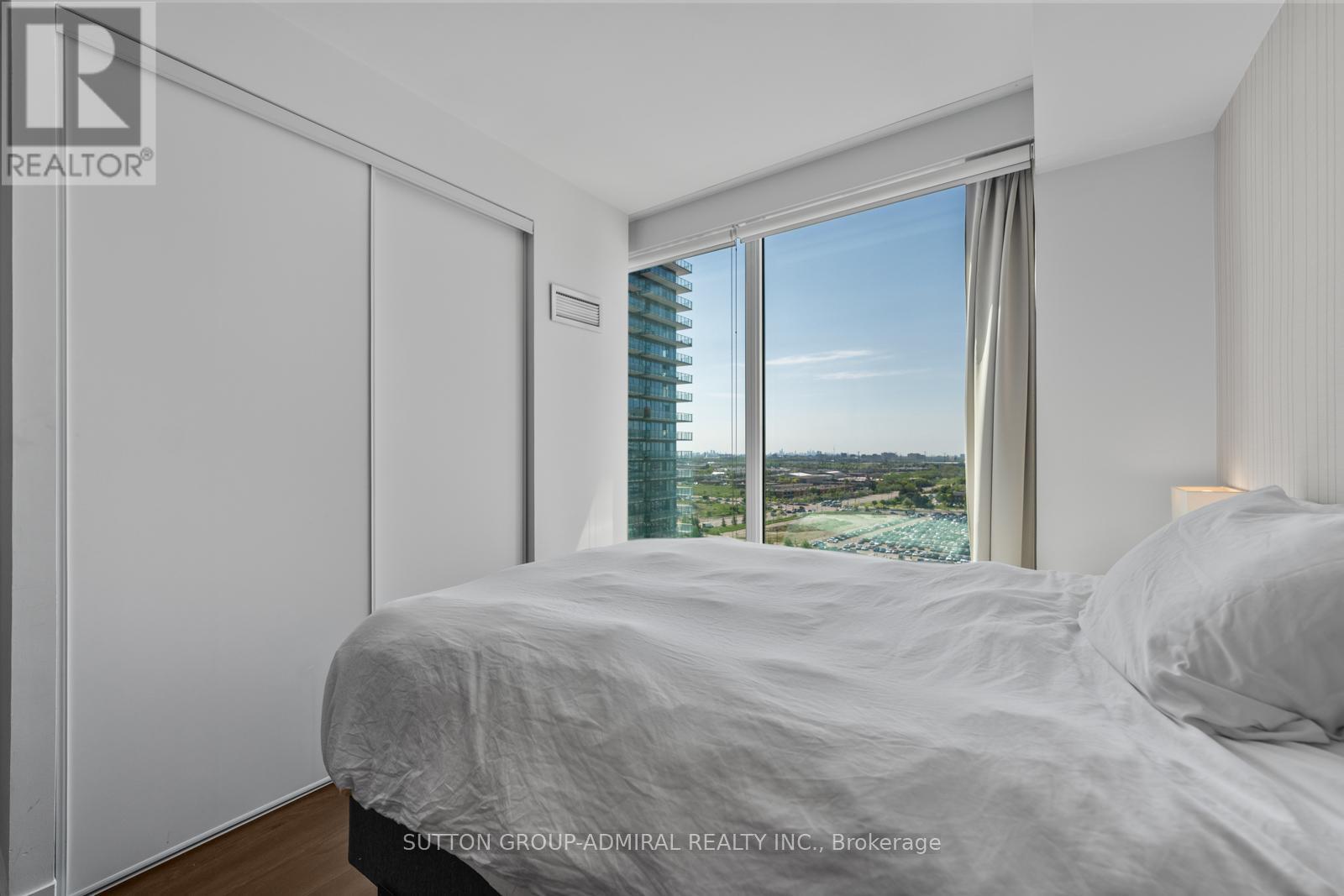 1606 - 950 Portage Parkway, Vaughan, Ontario  L4K 0J7 - Photo 13 - N13220182
