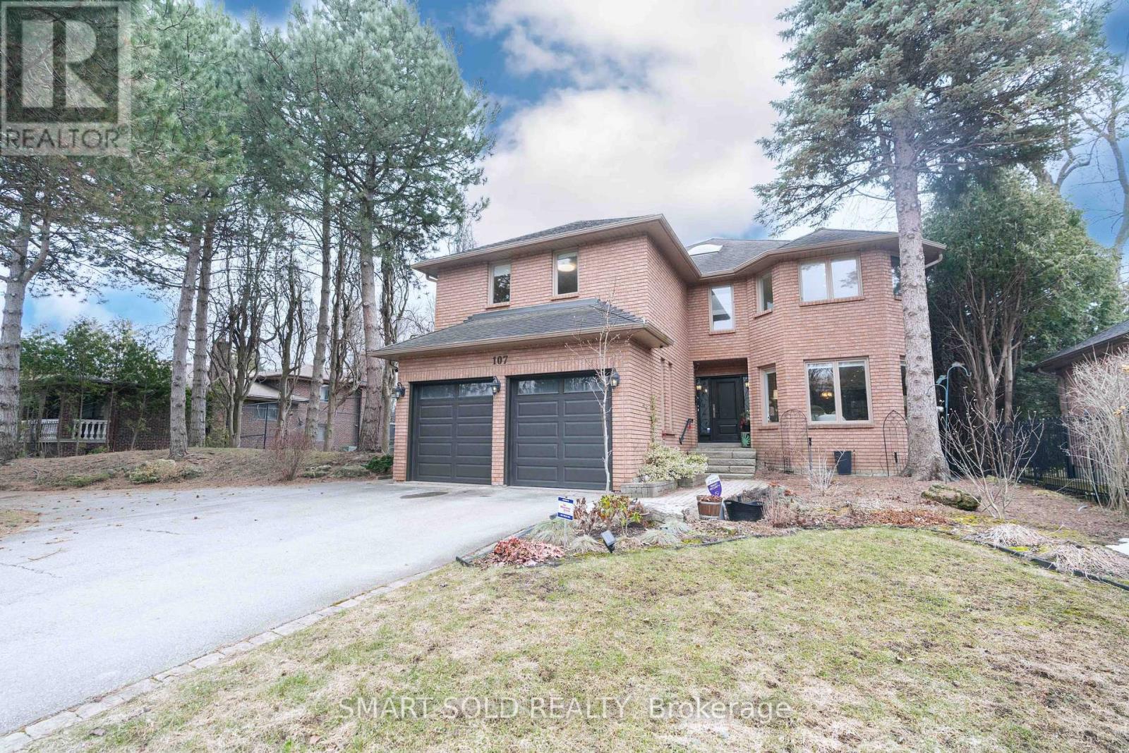 107 Arnold Avenue, Vaughan, Ontario  L4J 1B6 - Photo 4 - N13220232