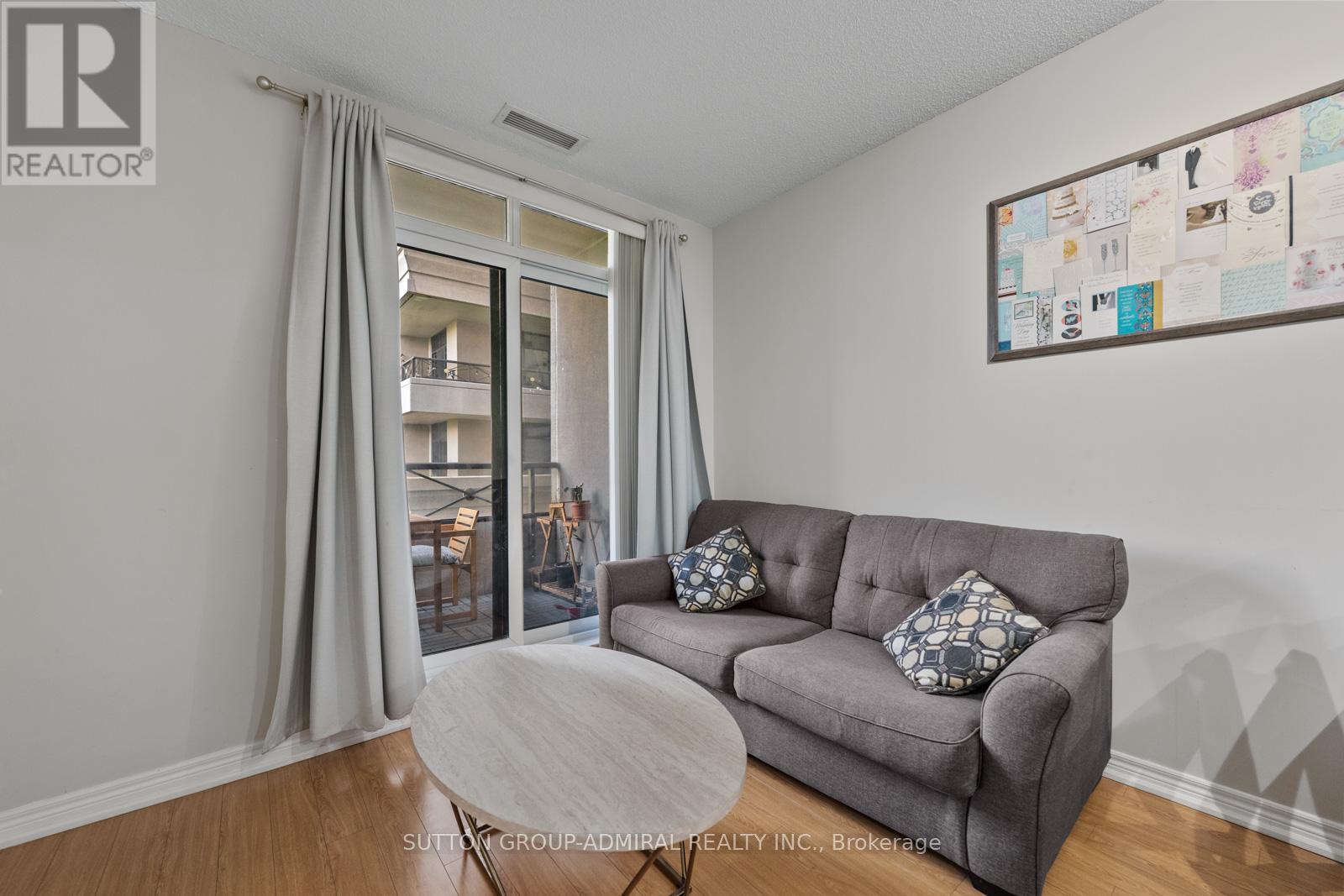 215 - 9255 Jane Street, Vaughan, Ontario  L6A 0K1 - Photo 11 - N13220262