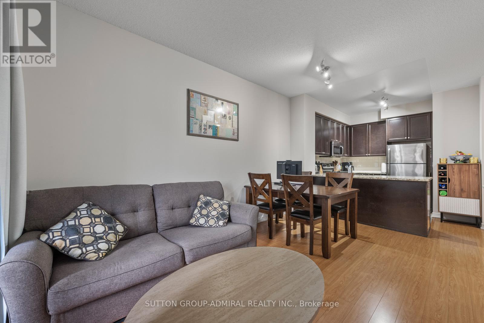 215 - 9255 Jane Street, Vaughan, Ontario  L6A 0K1 - Photo 12 - N13220262