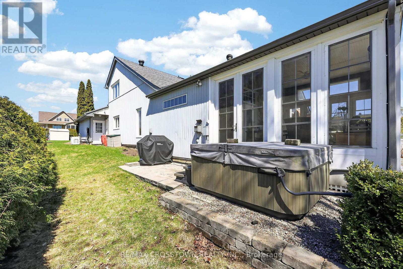 167 Lakeshore Road W, Oro-Medonte, Ontario  L0L 2E0 - Photo 32 - S13220204