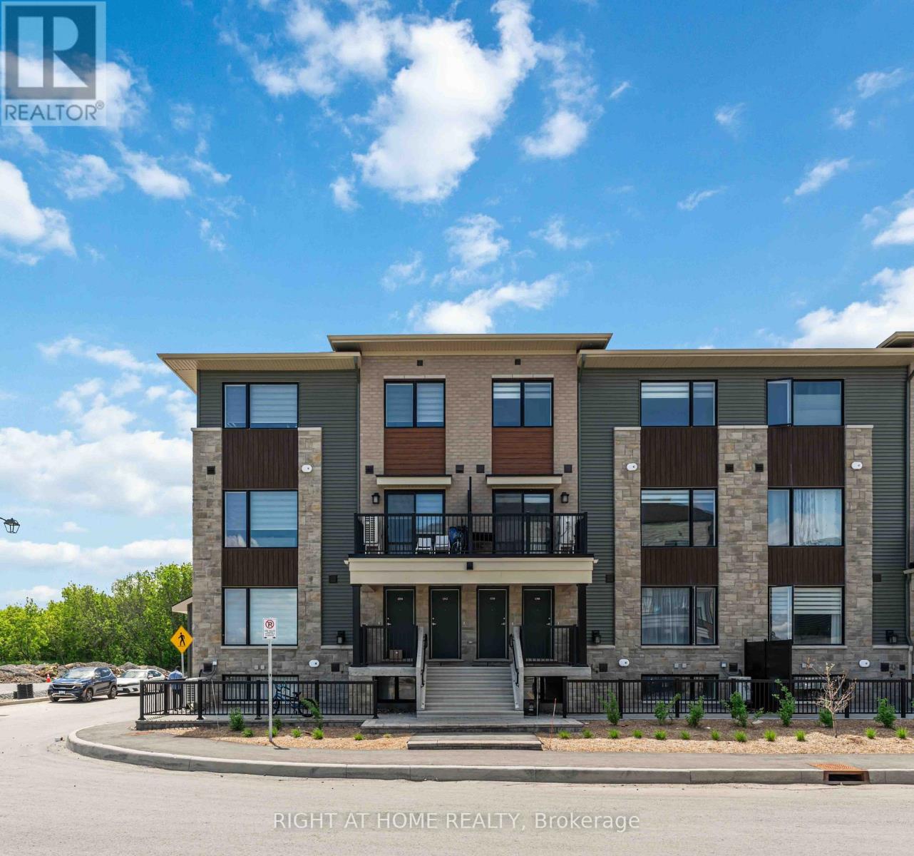 1310 CREEKWAY PRIVATE, Ottawa, Ontario