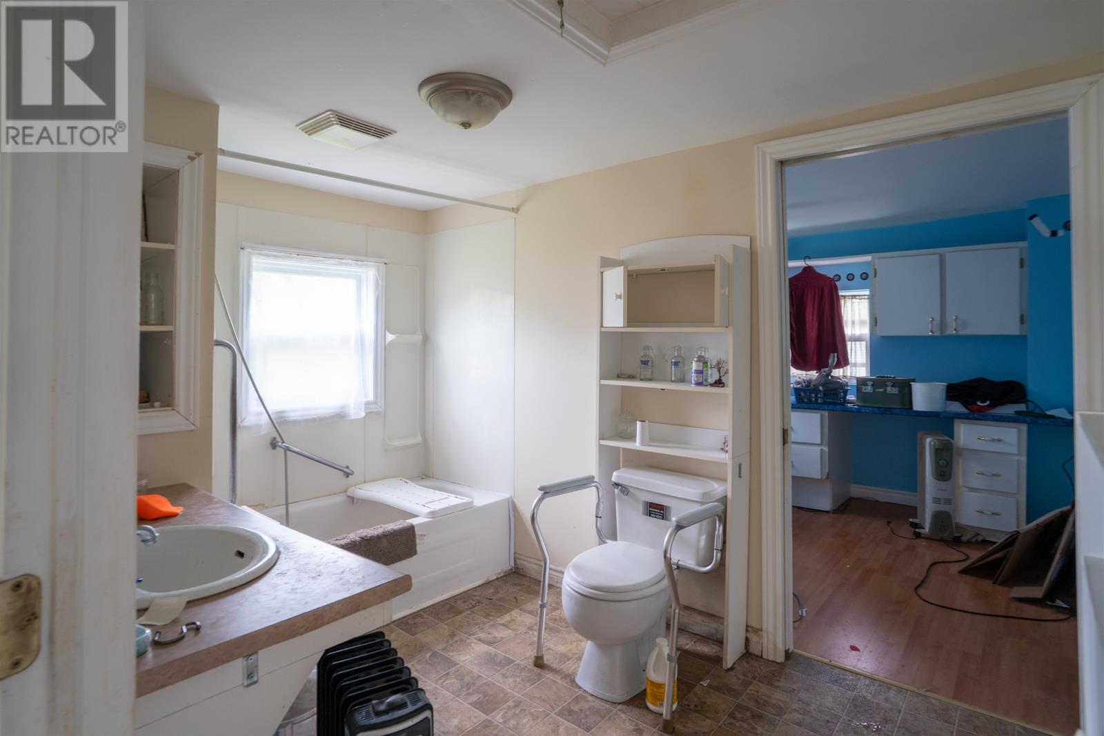 21 Wilfred Street, Miscouche, Prince Edward Island  C0B 1T0 - Photo 11 - 202612746