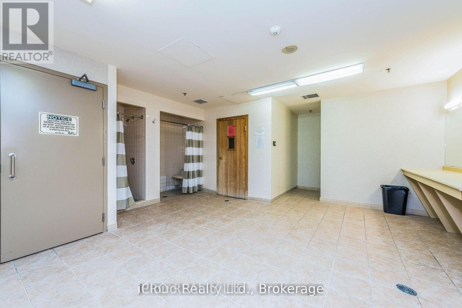 302 - 156 Enfield Place, Mississauga, Ontario  L5B 4L8 - Photo 35 - W13220152