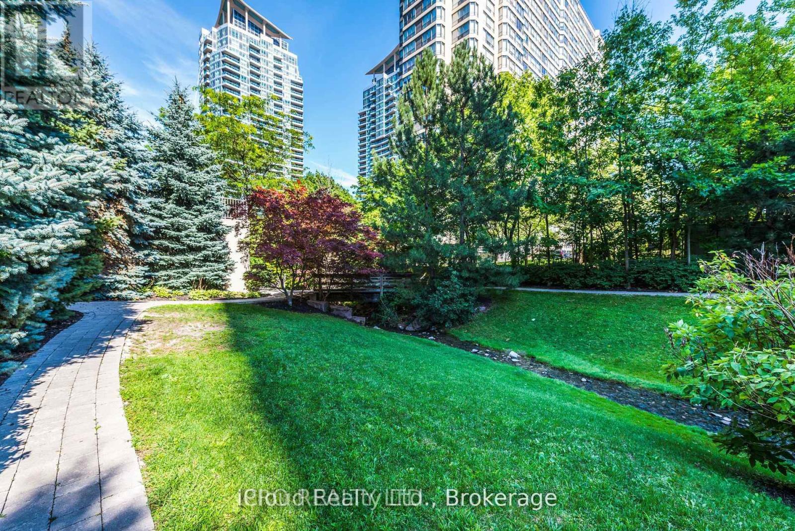 302 - 156 Enfield Place, Mississauga, Ontario  L5B 4L8 - Photo 43 - W13220152
