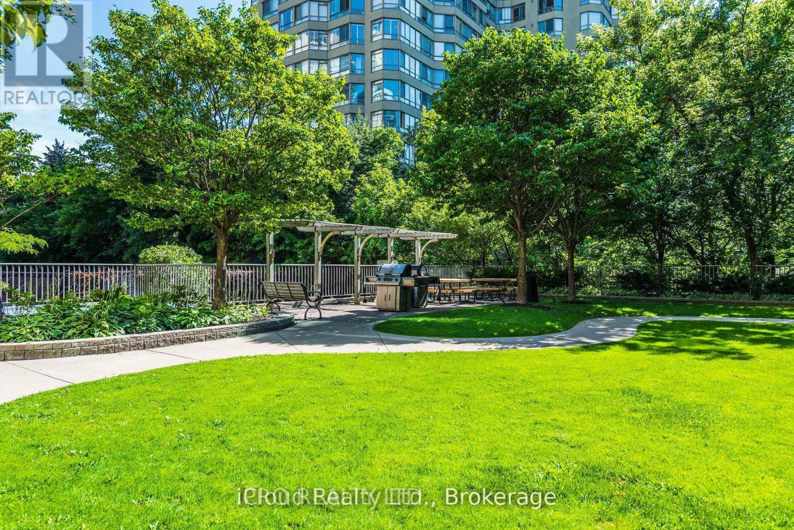 302 - 156 Enfield Place, Mississauga, Ontario  L5B 4L8 - Photo 48 - W13220152