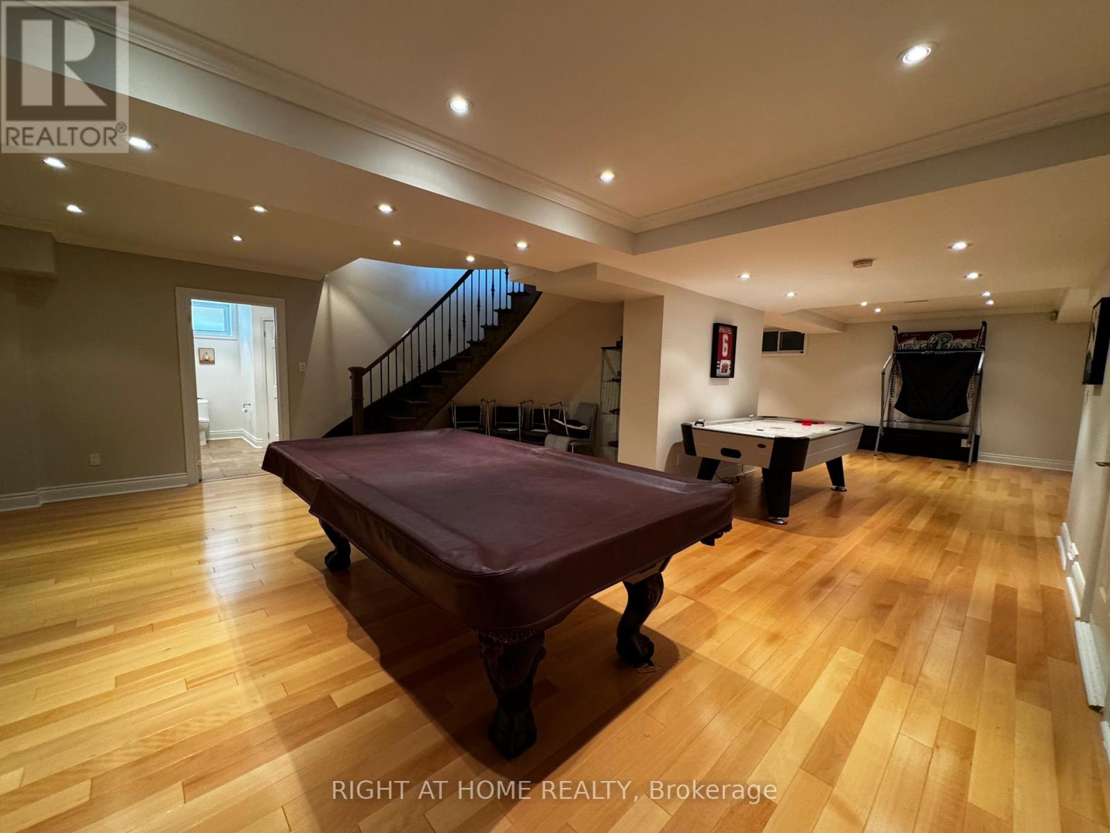 2134 Grenville Drive, Oakville, Ontario  L6H 3Y6 - Photo 39 - W13220264
