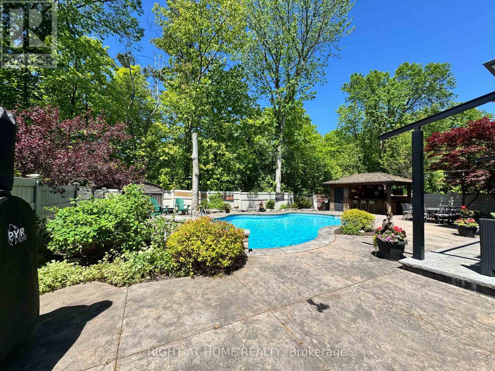 2134 Grenville Drive, Oakville, Ontario  L6H 3Y6 - Photo 42 - W13220264