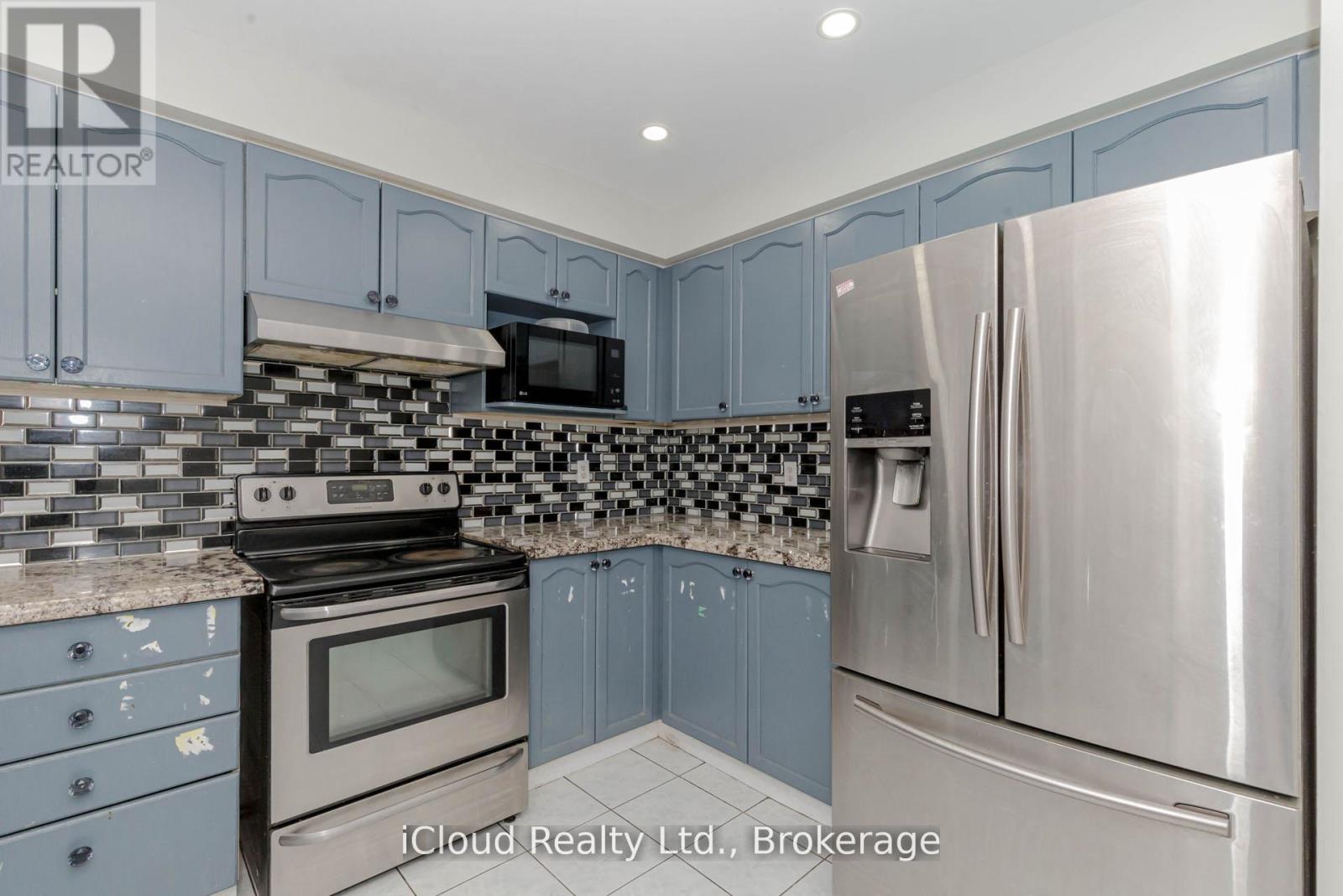 Main/2nd Flr - 3141 Turbine Crescent, Mississauga, Ontario  L5M 6W1 - Photo 11 - W13220270