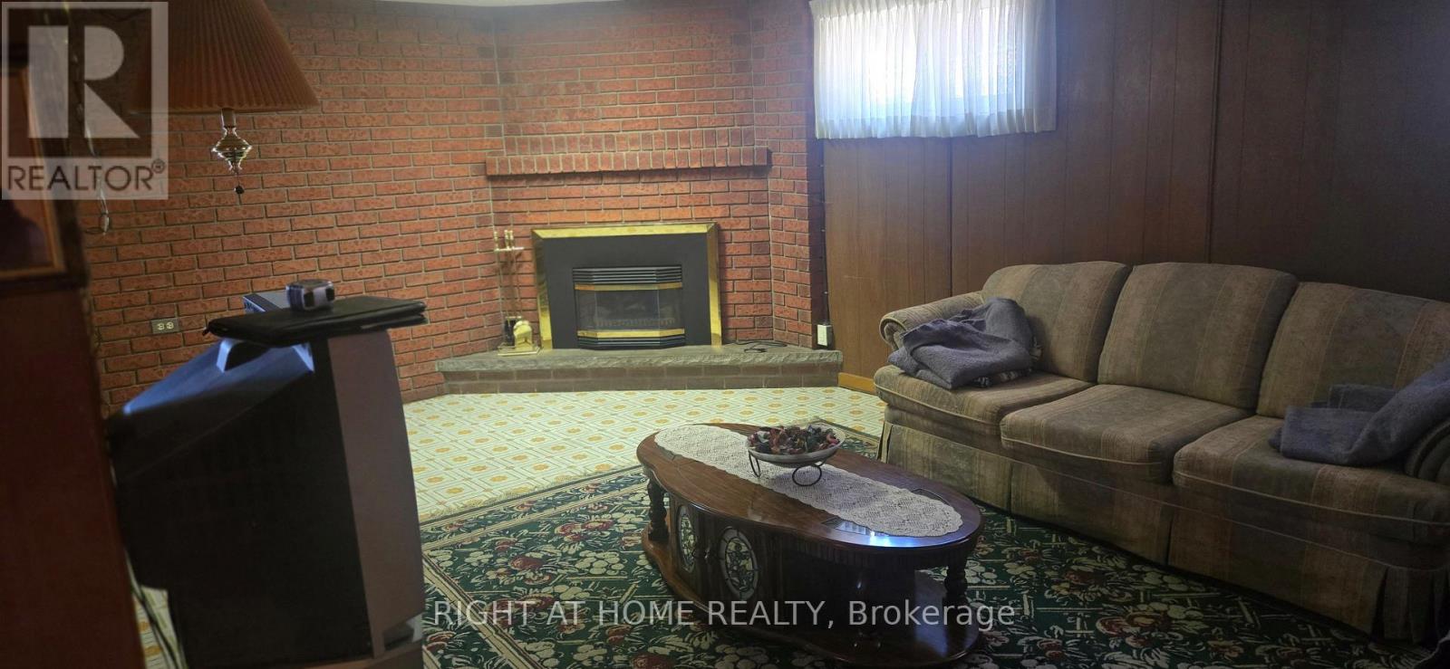 7 Daystrom Drive, Toronto, Ontario  M9M 2A8 - Photo 13 - W13220278