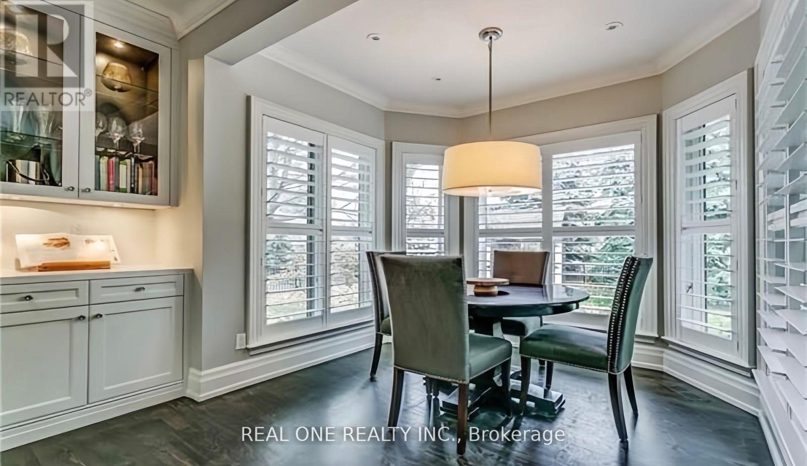 1171 Westdale Road, Oakville, Ontario  L6L 6P5 - Photo 9 - W13220294