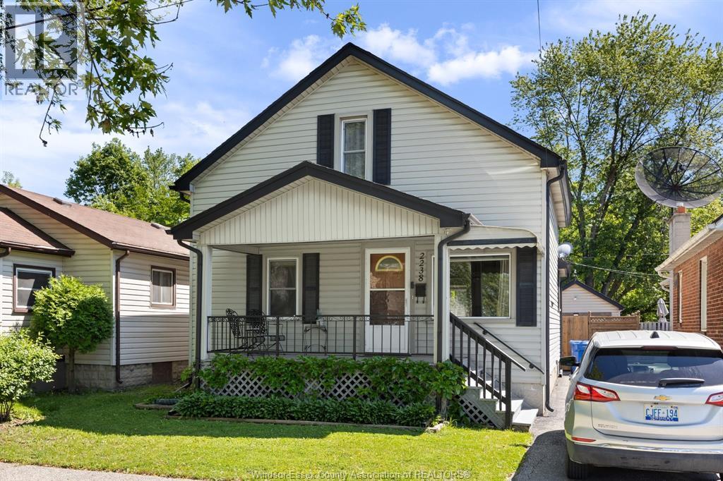 MLS# 26012616: 2238 CHARL AVENUE, Windsor, Canada