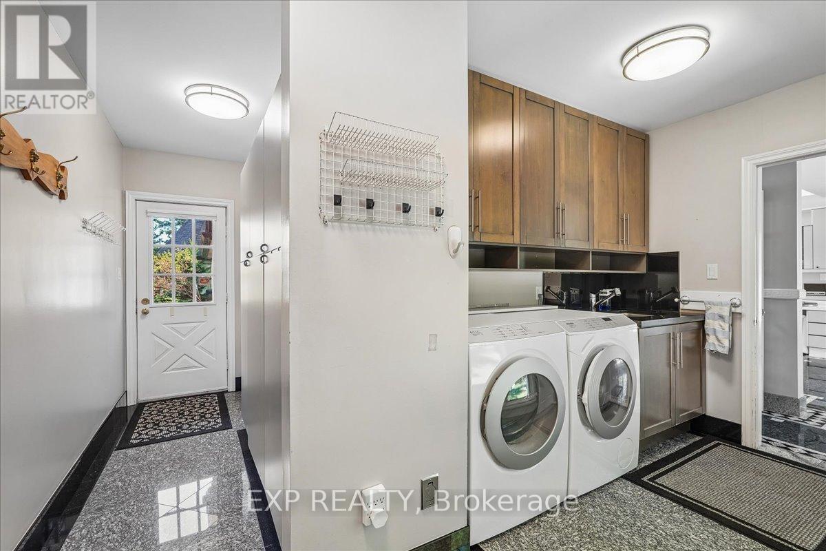 332 Burns Boulevard, King, Ontario  L7B 1E1 - Photo 28 - N13220324