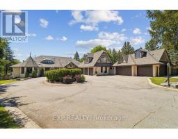 332 BURNS BOULEVARD, King, Ontario