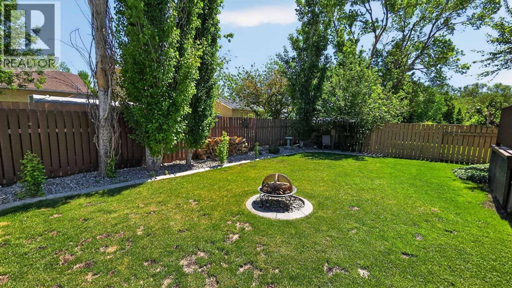 77 Iroquois Crescent W, Lethbridge, Alberta  T1K 5J3 - Photo 39 - A2316274