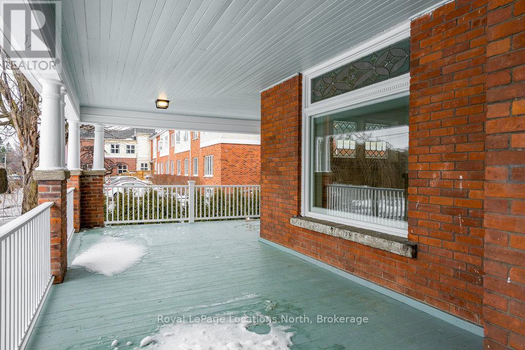 Secondary picture of 1 - 20 ALICE STREET E