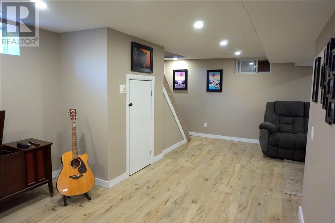 674 Charlotte Street, Sudbury, Ontario  P3E 4C2 - Photo 8 - 2127990