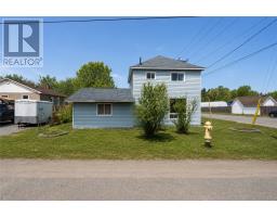 401 Castle Street, Massey, Ontario