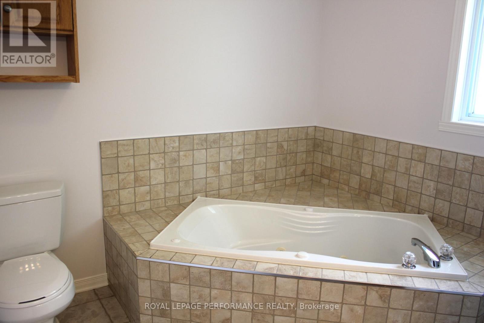 141 Markell Crescent, Cornwall, Ontario  K6H 6X2 - Photo 24 - X13220368