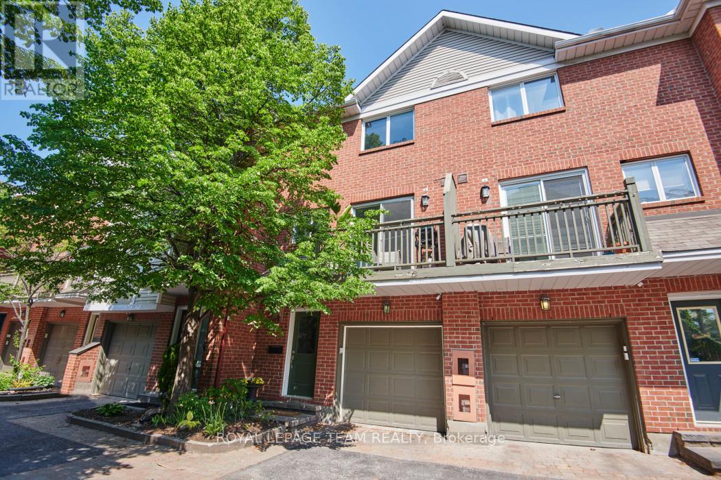 7 Academy Private, Ottawa, Ontario  K1R 1B6 - Photo 2 - X13220346