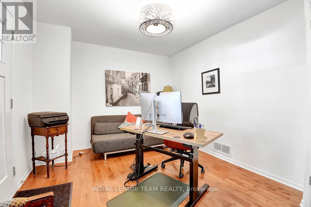 7 Academy Private, Ottawa, Ontario  K1R 1B6 - Photo 7 - X13220346