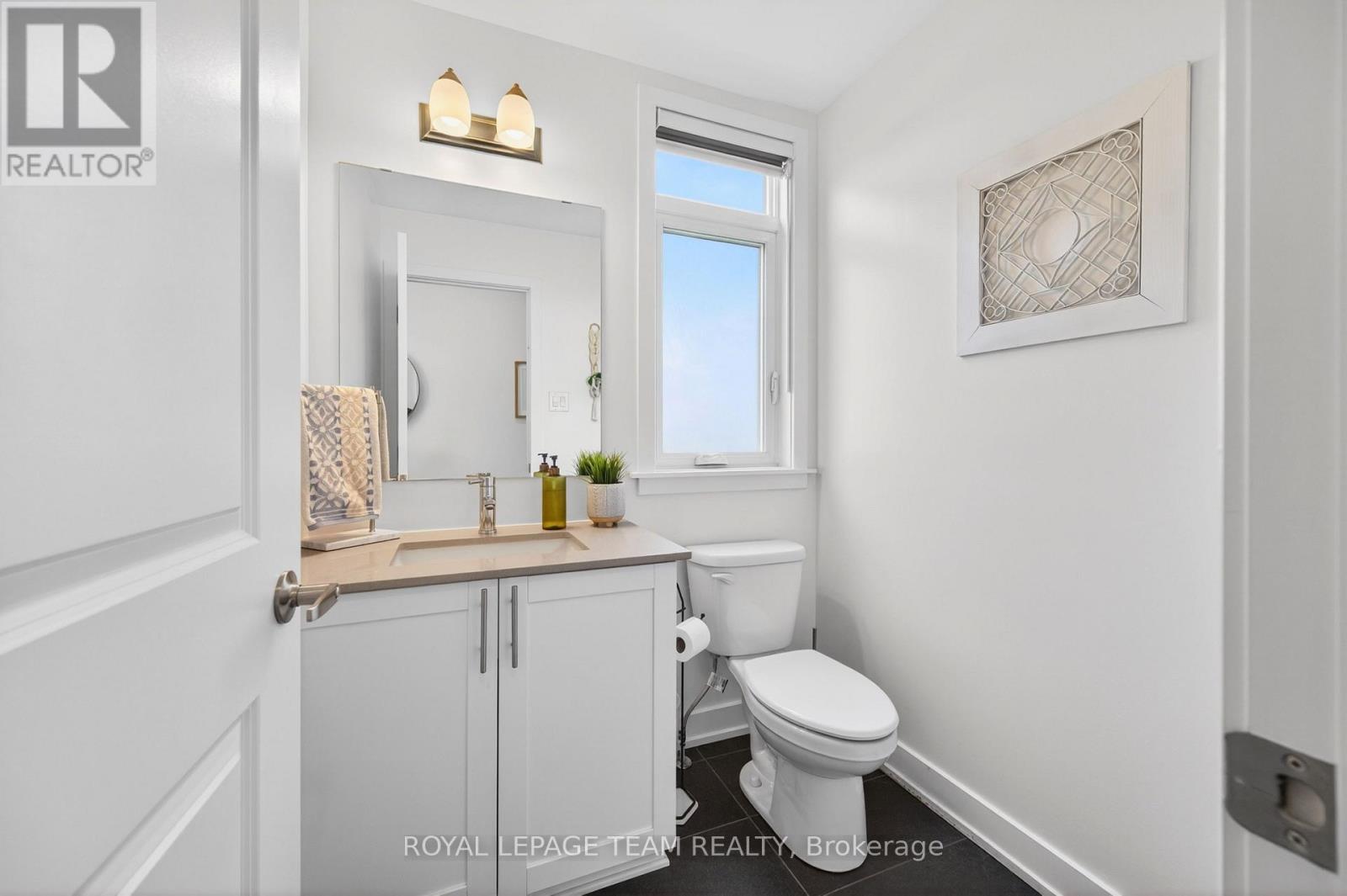 160 Highgarden Terrace, Ottawa, Ontario K1T 0W1 - Photo 4 - X13220396