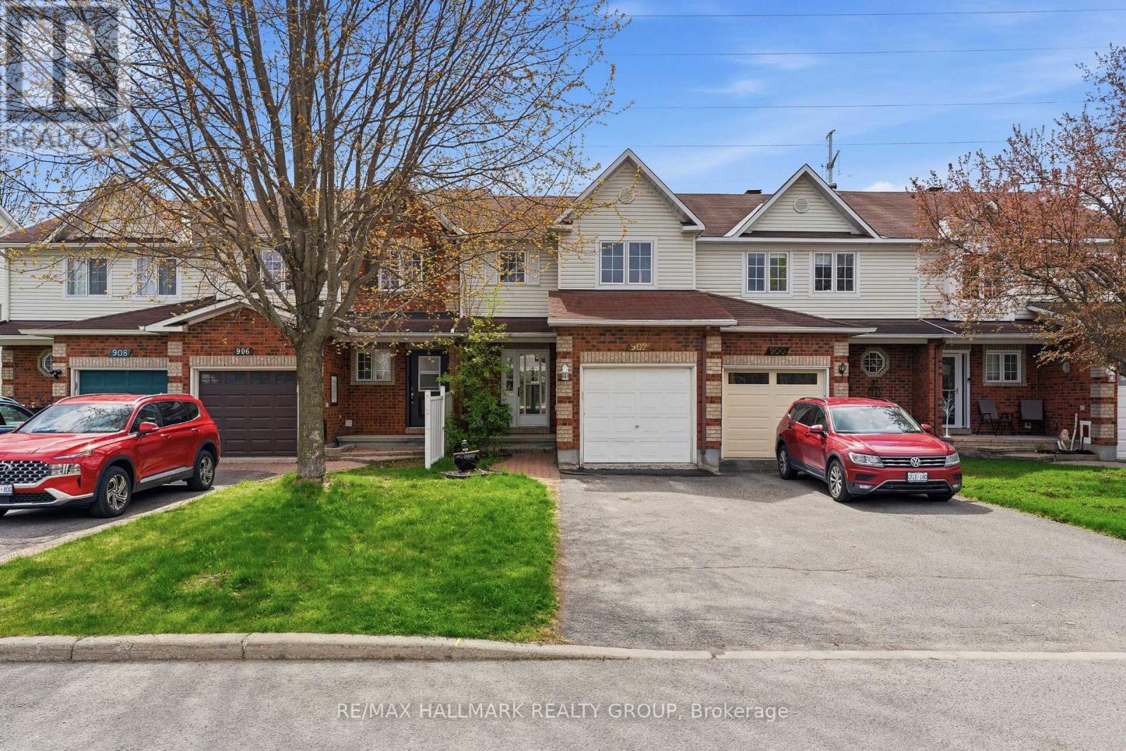 902 Paradise Crescent, Ottawa, Ontario  K4A 3S5 - Photo 2 - X13220494