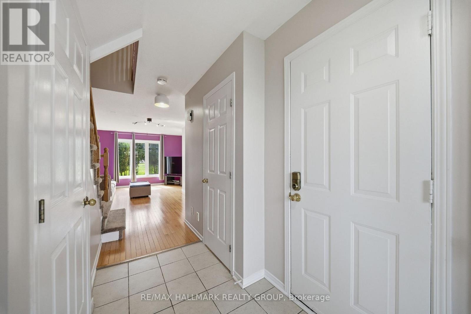 902 Paradise Crescent, Ottawa, Ontario  K4A 3S5 - Photo 5 - X13220494