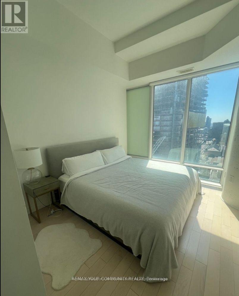 2805 - 8 The Esplanade, Toronto, Ontario  M5E 0A6 - Photo 10 - C13220350