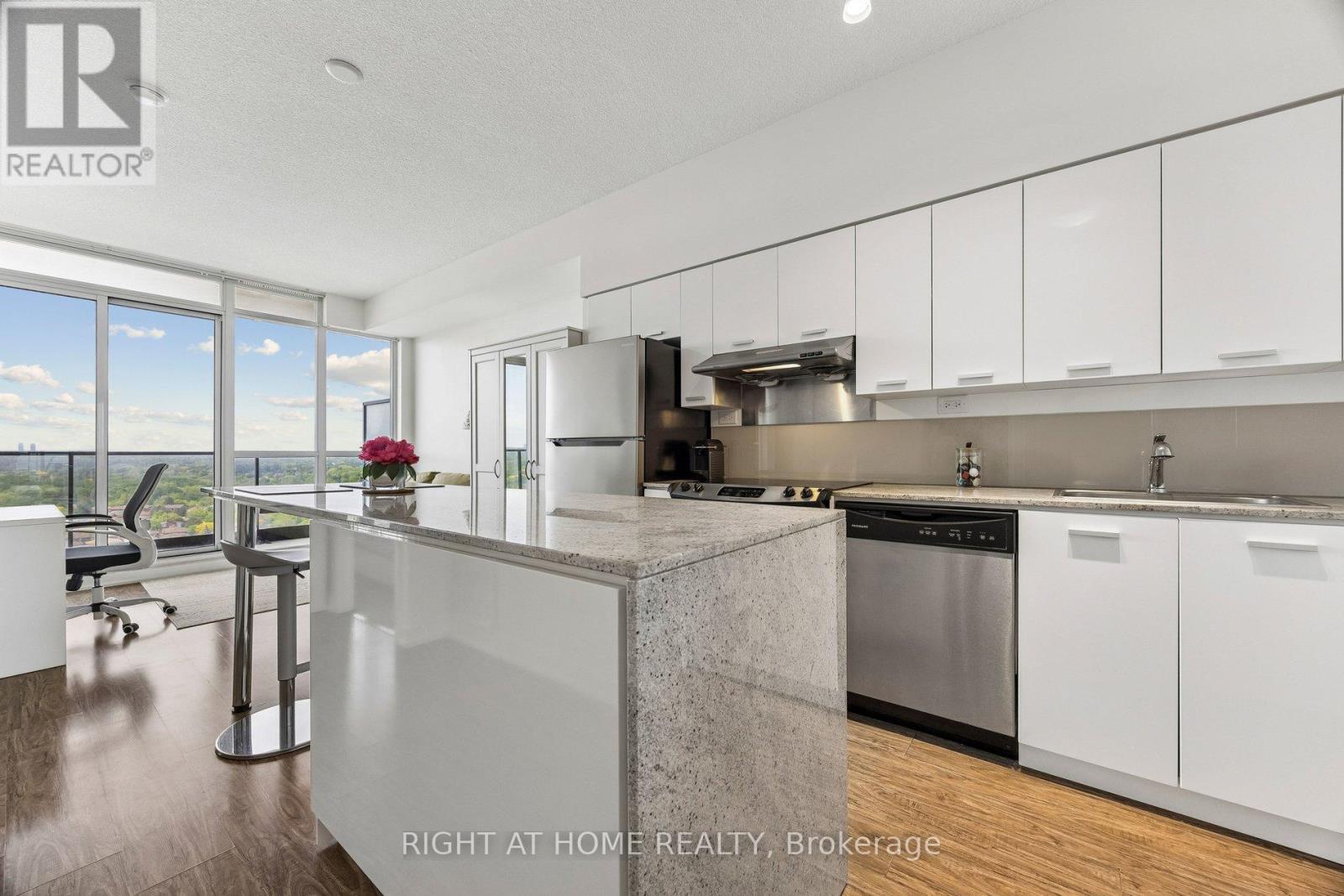 2306 - 29 Singer Court, Toronto, Ontario  M2K 0B3 - Photo 12 - C13220364