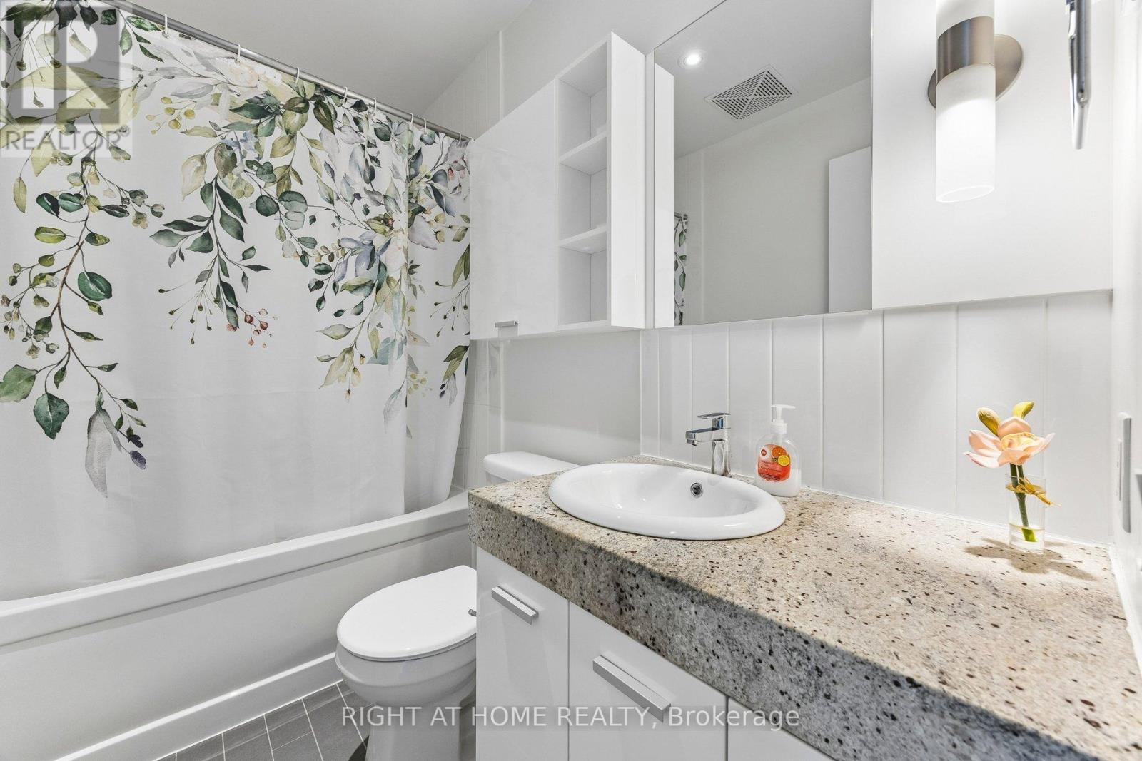 2306 - 29 Singer Court, Toronto, Ontario  M2K 0B3 - Photo 21 - C13220364