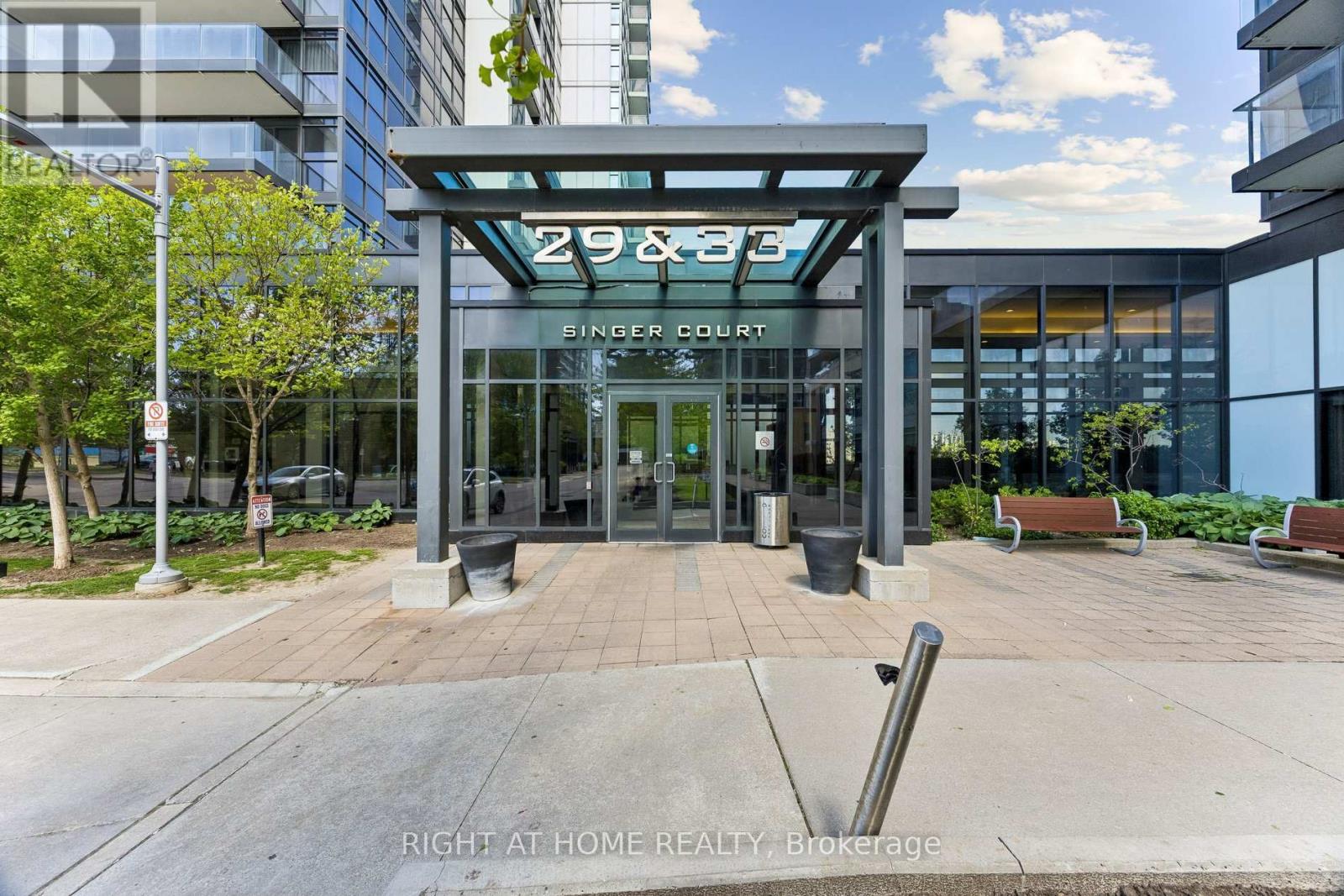 2306 - 29 Singer Court, Toronto, Ontario  M2K 0B3 - Photo 4 - C13220364