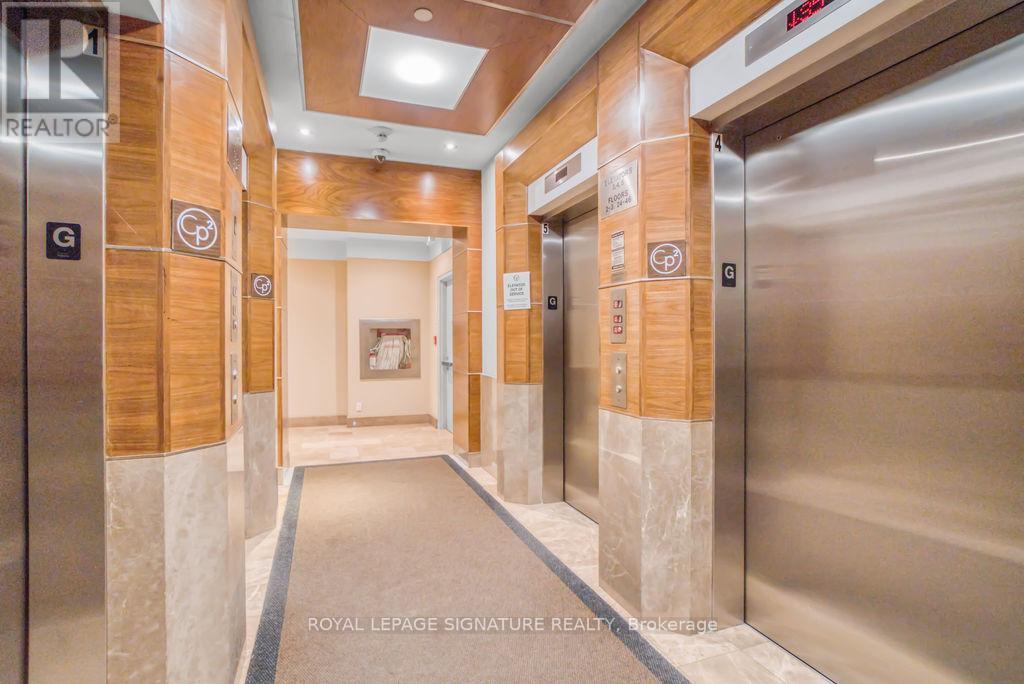 1914 - 761 Bay Street, Toronto, Ontario  M5G 2R2 - Photo 10 - C13220402