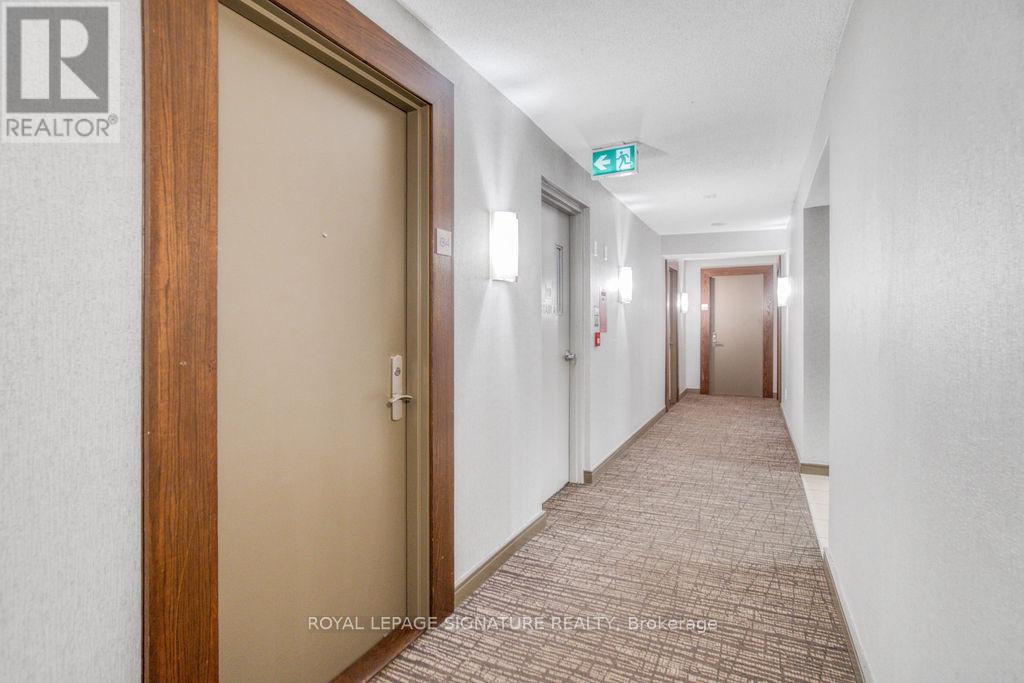 1914 - 761 Bay Street, Toronto, Ontario  M5G 2R2 - Photo 11 - C13220402
