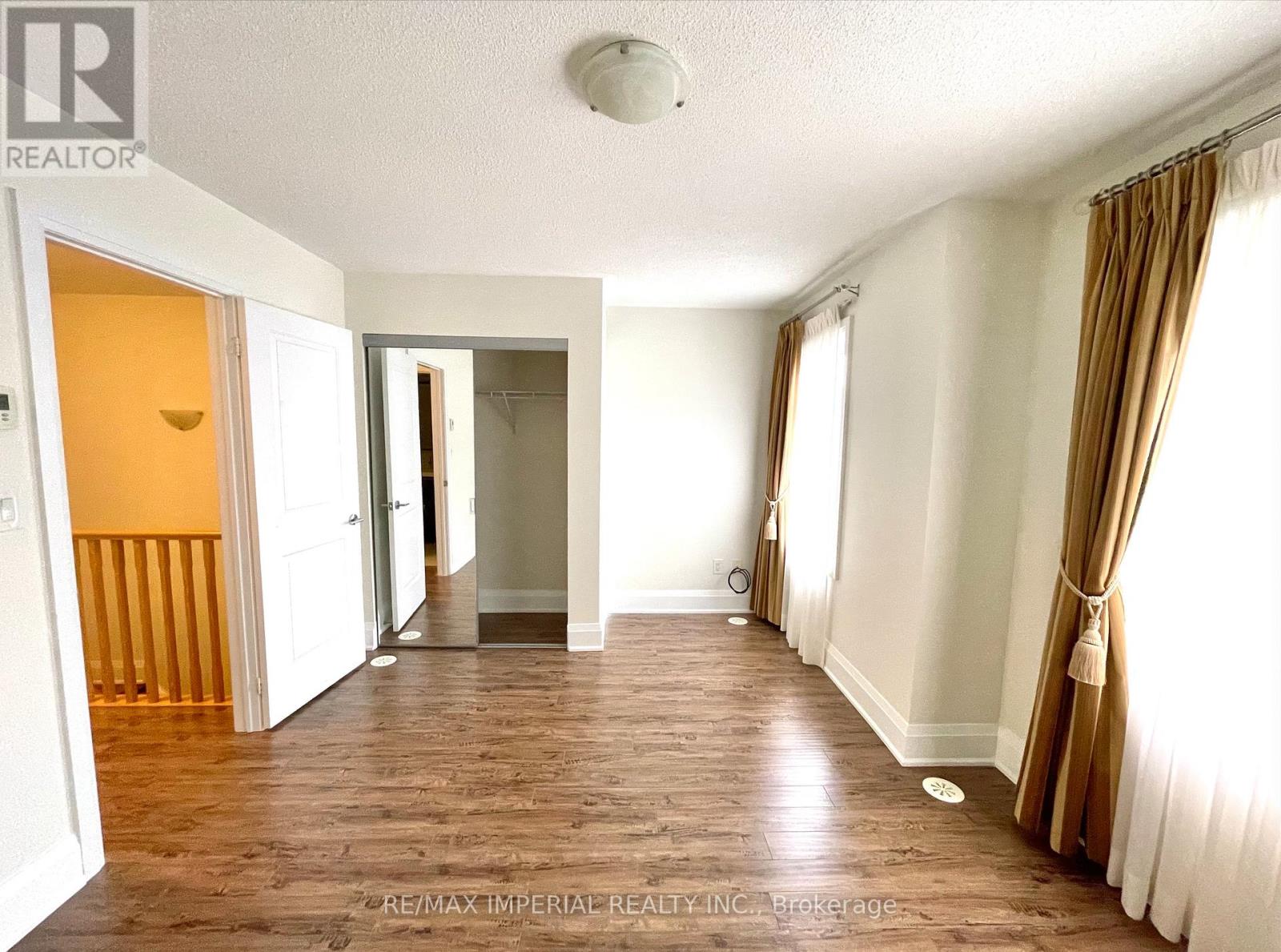 Th8 - 5 Oakburn Crescent, Toronto, Ontario  M2N 2T3 - Photo 11 - C13220480