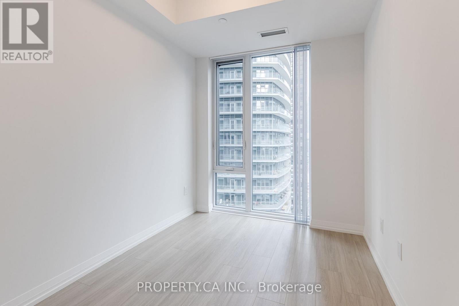 2709 - 8 Widmer Street, Toronto, Ontario  M5V 0W6 - Photo 12 - C13220488