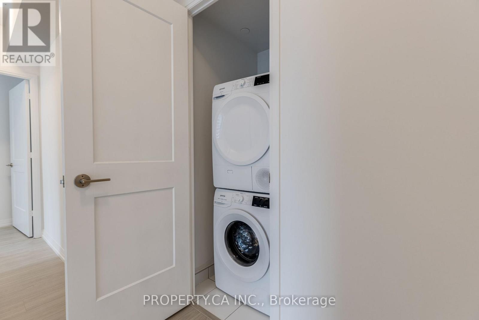 2709 - 8 Widmer Street, Toronto, Ontario  M5V 0W6 - Photo 18 - C13220488